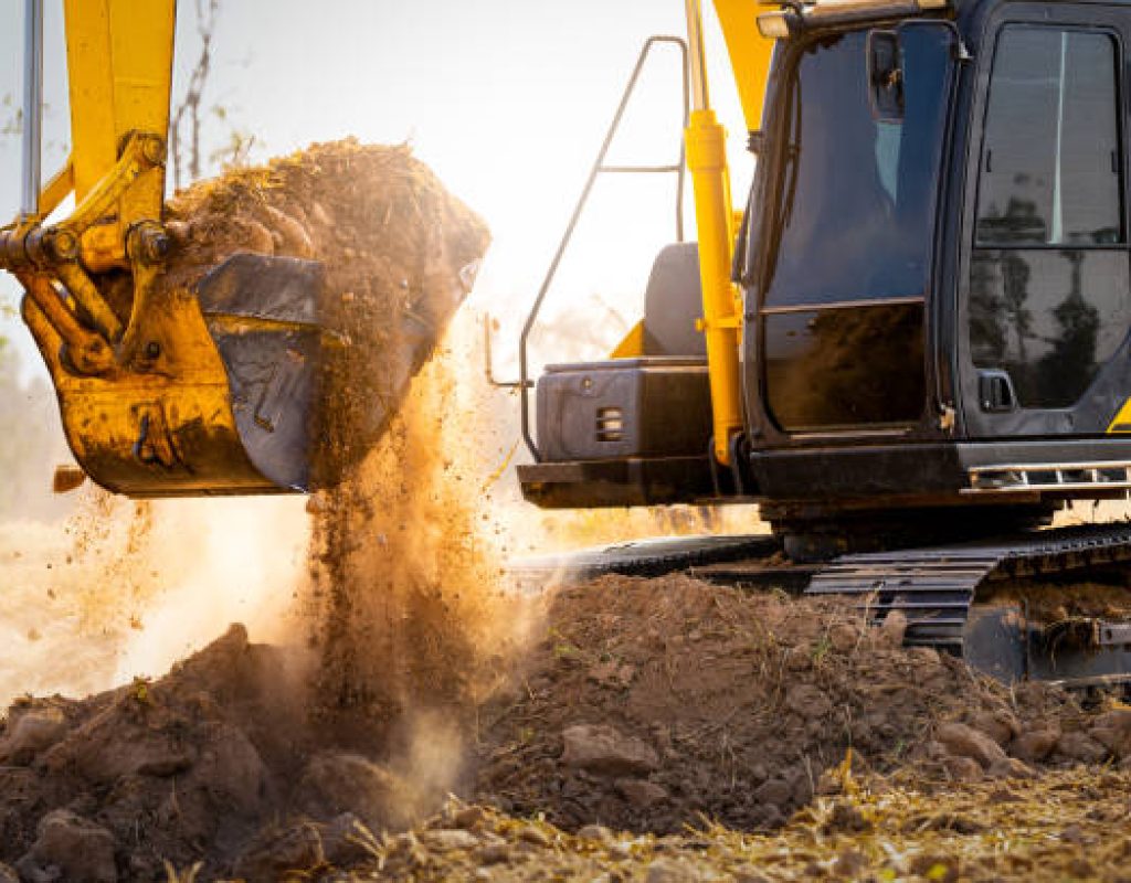 Excavation crew working in Teays Valley WV construction site